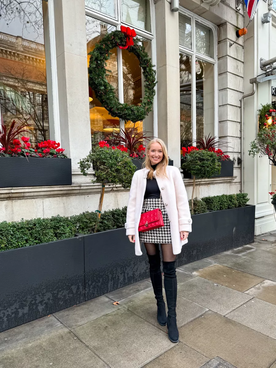 Festive Light Pink Bouclé Coat with Red Handbag — Winter Outfits