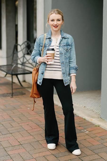Layered Casual Classic: Black Flare Leggings with Denim Jacket Layered Casual Classic: Black Flare Leggings with Denim Jacket — Flare Leggings Outfits