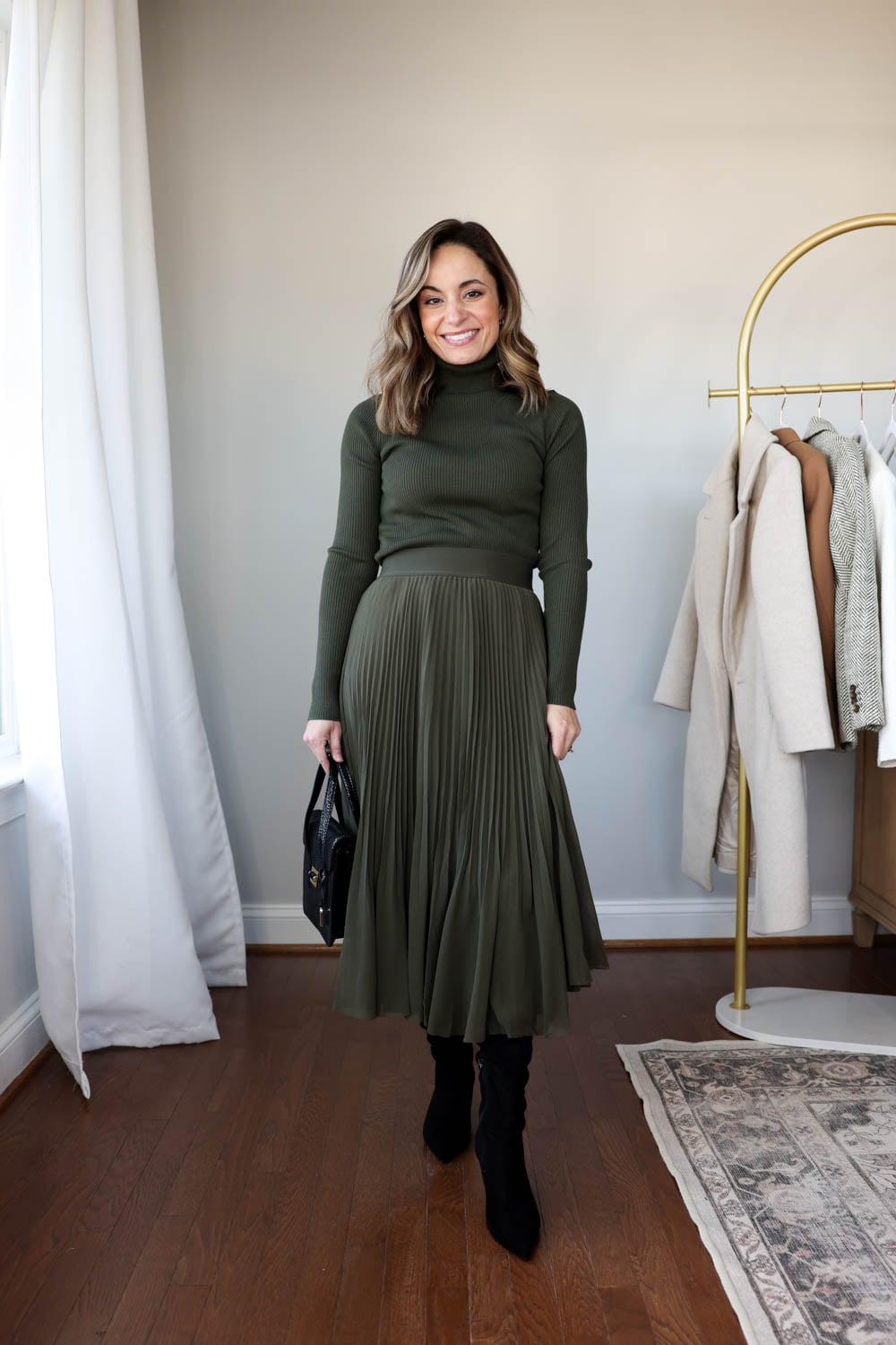 Olive Skirt Four Ways: Winter Workwear Capsule Series - Pumps & Push Ups