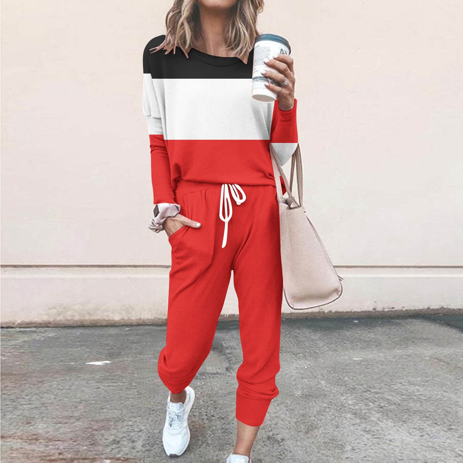 Color-Blocked Sweatshirt and Wide-Leg Pants for Travel Comfort Color-Blocked Sweatshirt and Wide-Leg Pants for Travel Comfort — Loungewear Outfits