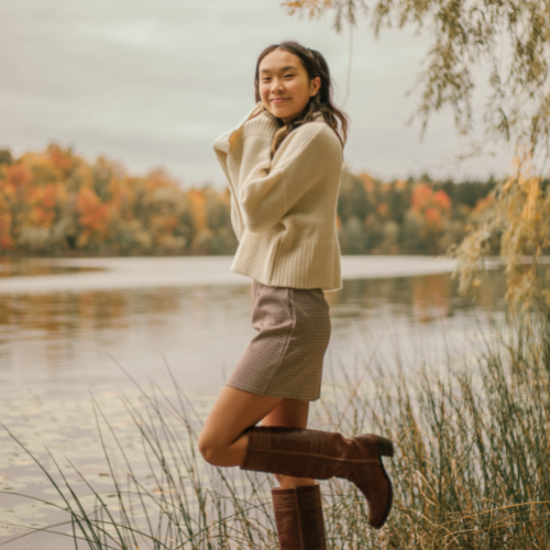 Casual Autumn Look: Suede Boots with Patterned Skirt and Knit Sweater — Knee High Boots Outfits
