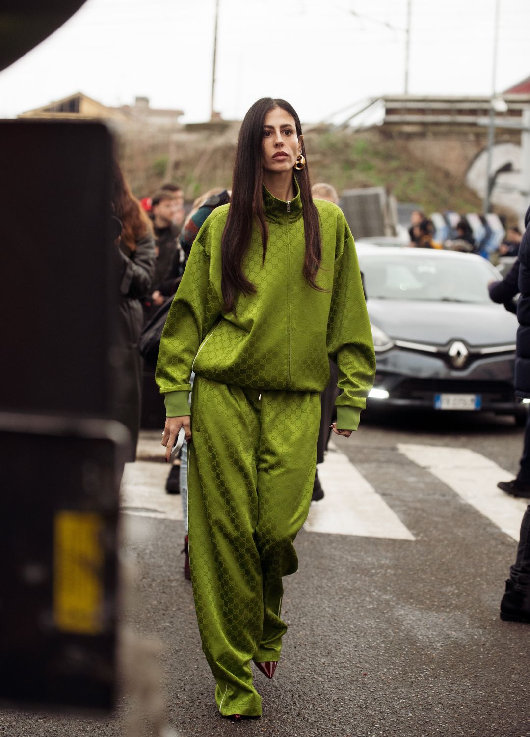 Velvet Tracksuit for a Luxe Athleisure Statement — Winter Athleisure Outfits