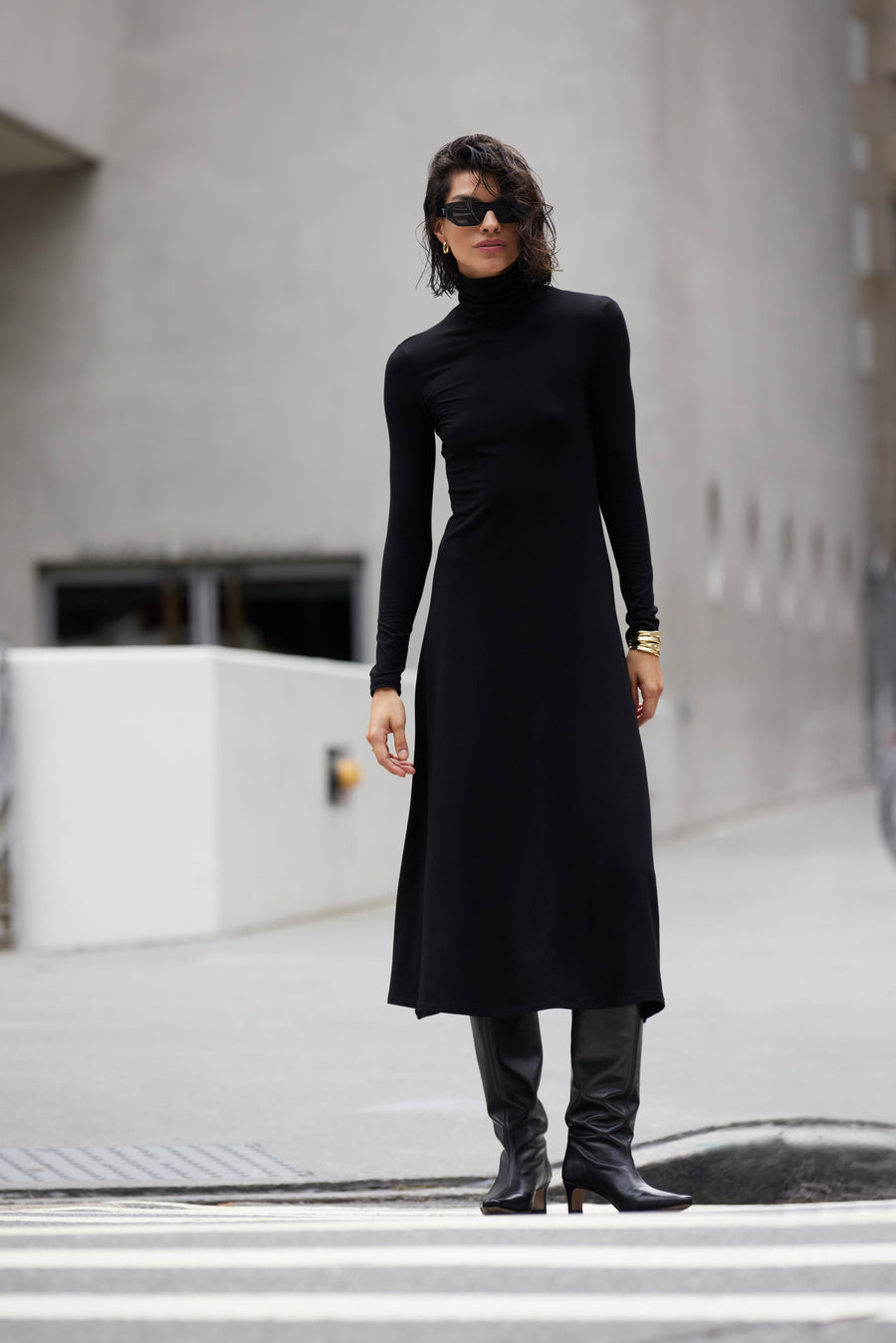 Effortless Chic: Black Turtleneck Dress with Knee-High Boots Effortless Chic: Black Turtleneck Dress with Knee-High Boots — Turtleneck Outfits