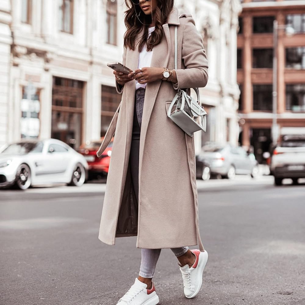 Casual Beige Tie-Waist Wool Coat with Grey Jeans Casual Beige Tie-Waist Wool Coat with Grey Jeans — Wool Coat Outfits