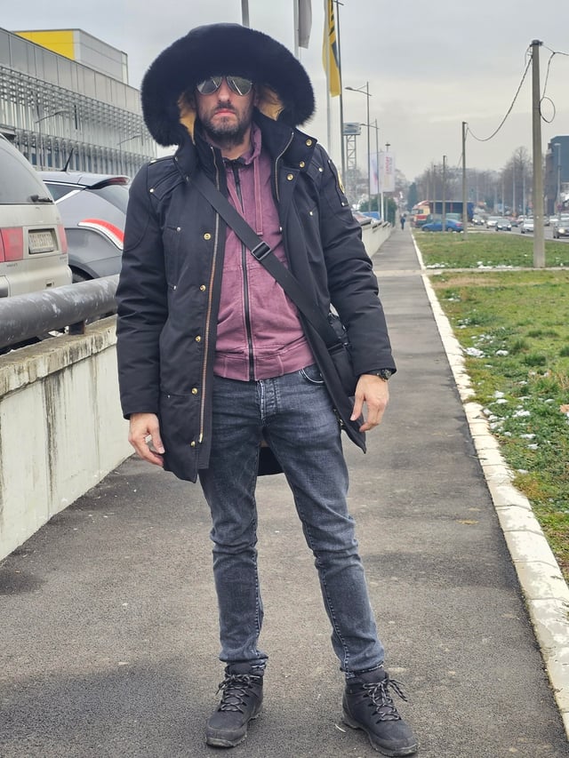 Parka with Fur-Lined Hood Over Hoodie and Skinny Jeans — Winter Streetwear Outfits