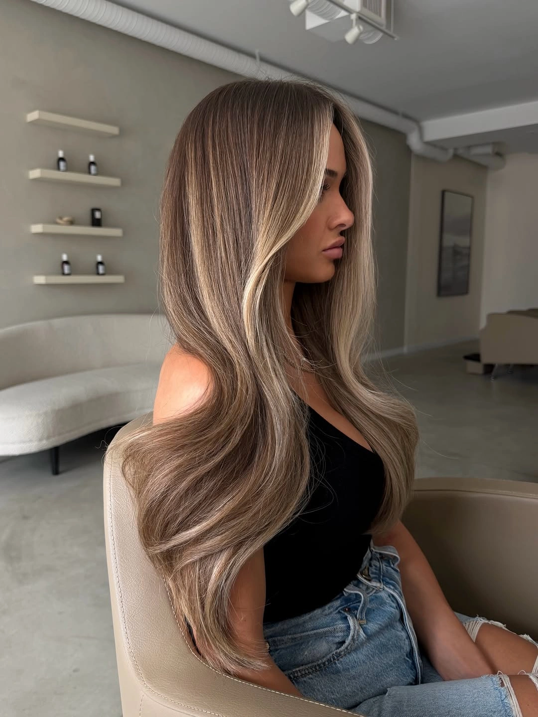 bronde balayage hair color Soft Beige Bronde With Long Polished Waves