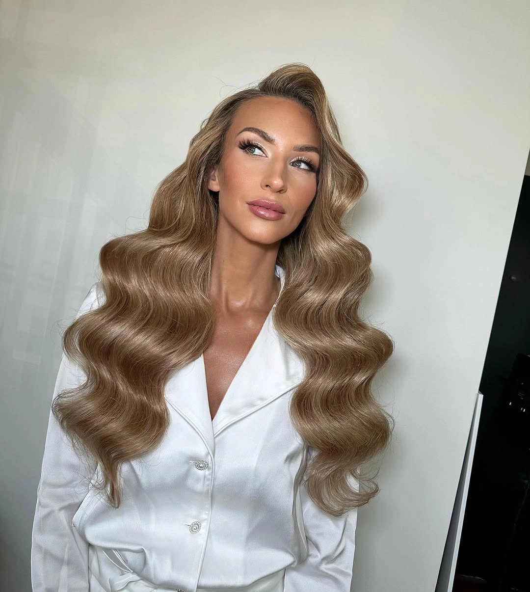 deep waves hairstyle - Soft Taupe Blonde Waves