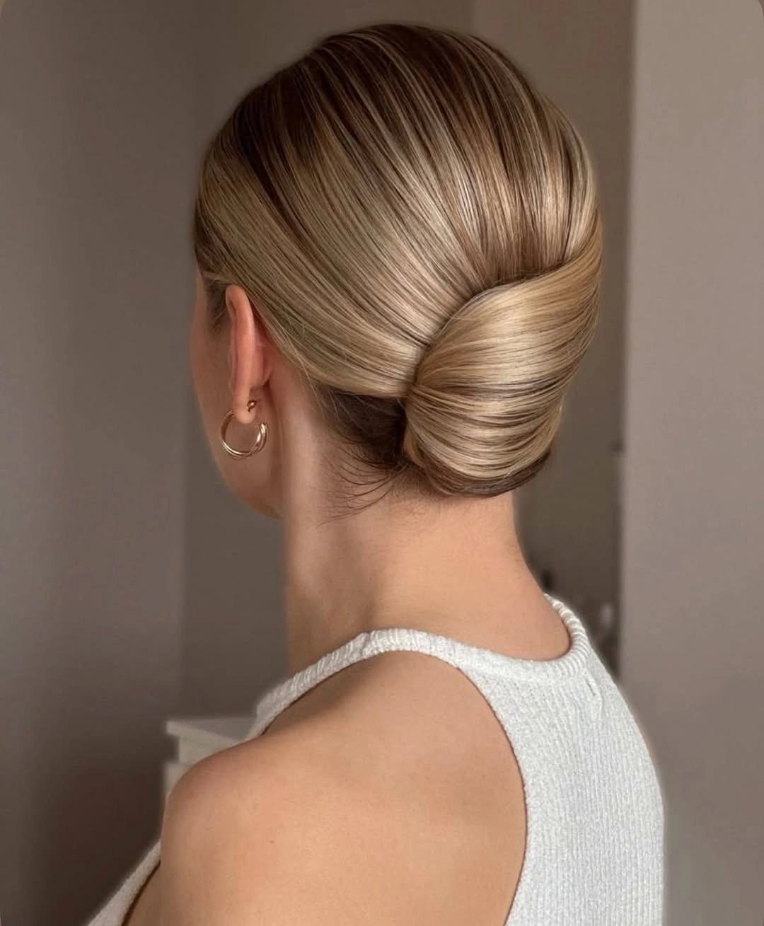 funeral hairstyles for women Elegant Blonde Folded Chignon