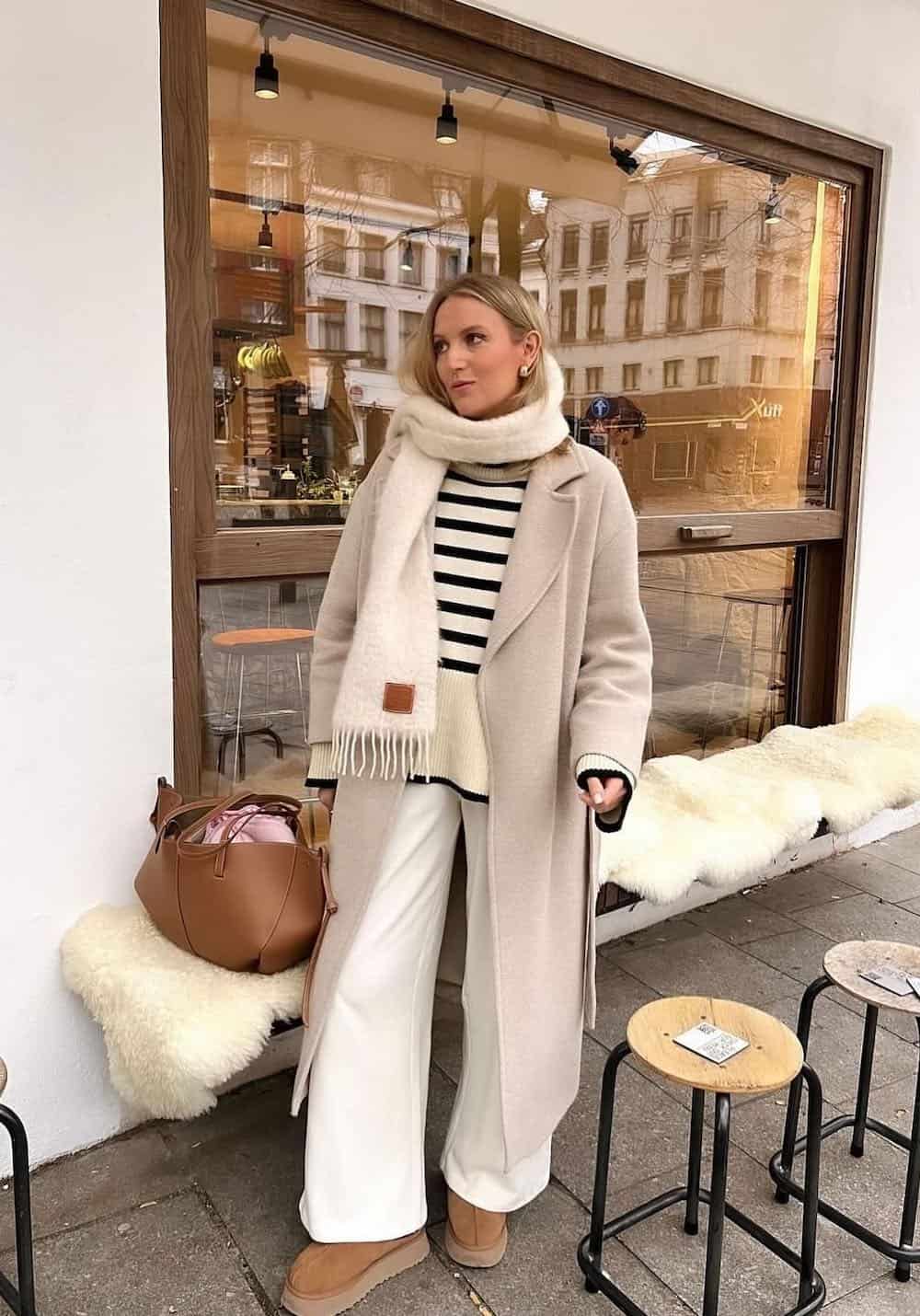 Ugg-Style Boots Outfit Idea — Classy Winter Outfits