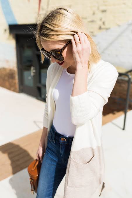 Colorblock Knit Cardigan with White Tee and Denim Colorblock Knit Cardigan with White Tee and Denim — Cardigan Outfits