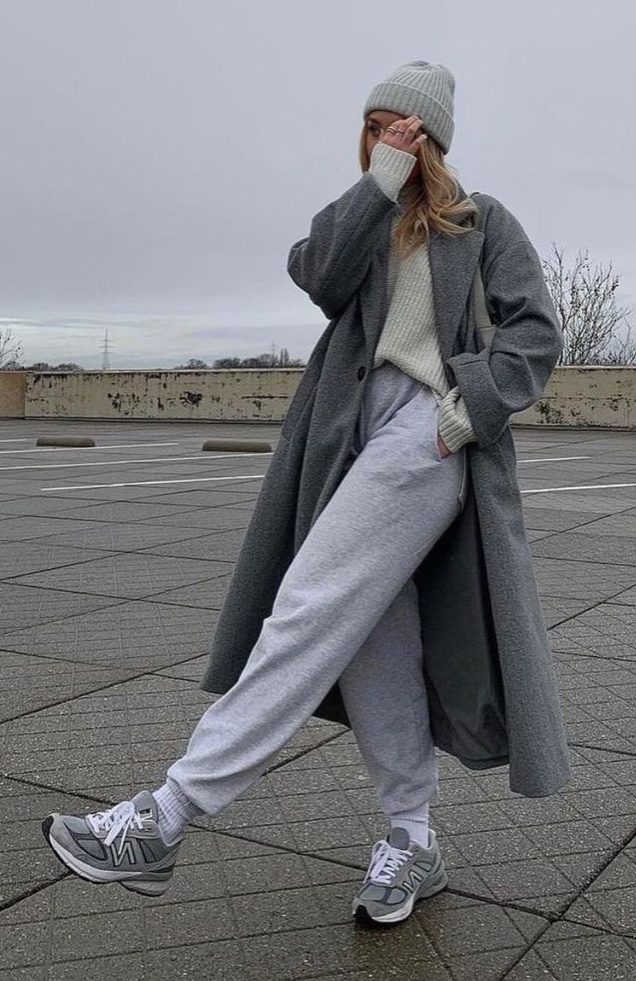 Grey Sweatpants with Oversized Coat and Knit Sweater — Sweatpants Outfits