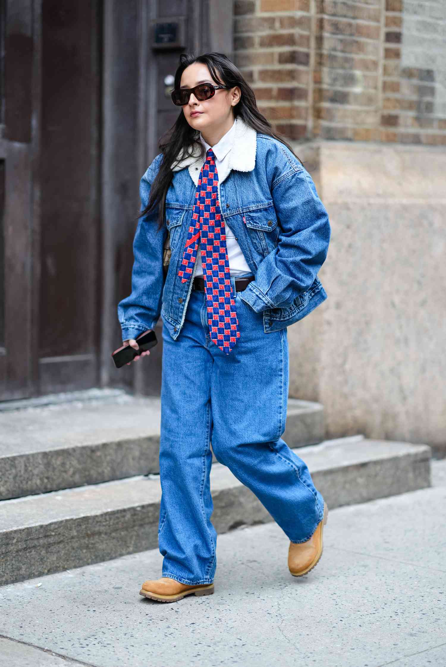 Denim Jacket with Tie Detail and Wide-Leg Jeans with Timberland Boots Denim Jacket with Tie Detail and Wide-Leg Jeans with Timberland Boots — Timberland Boots Outfits