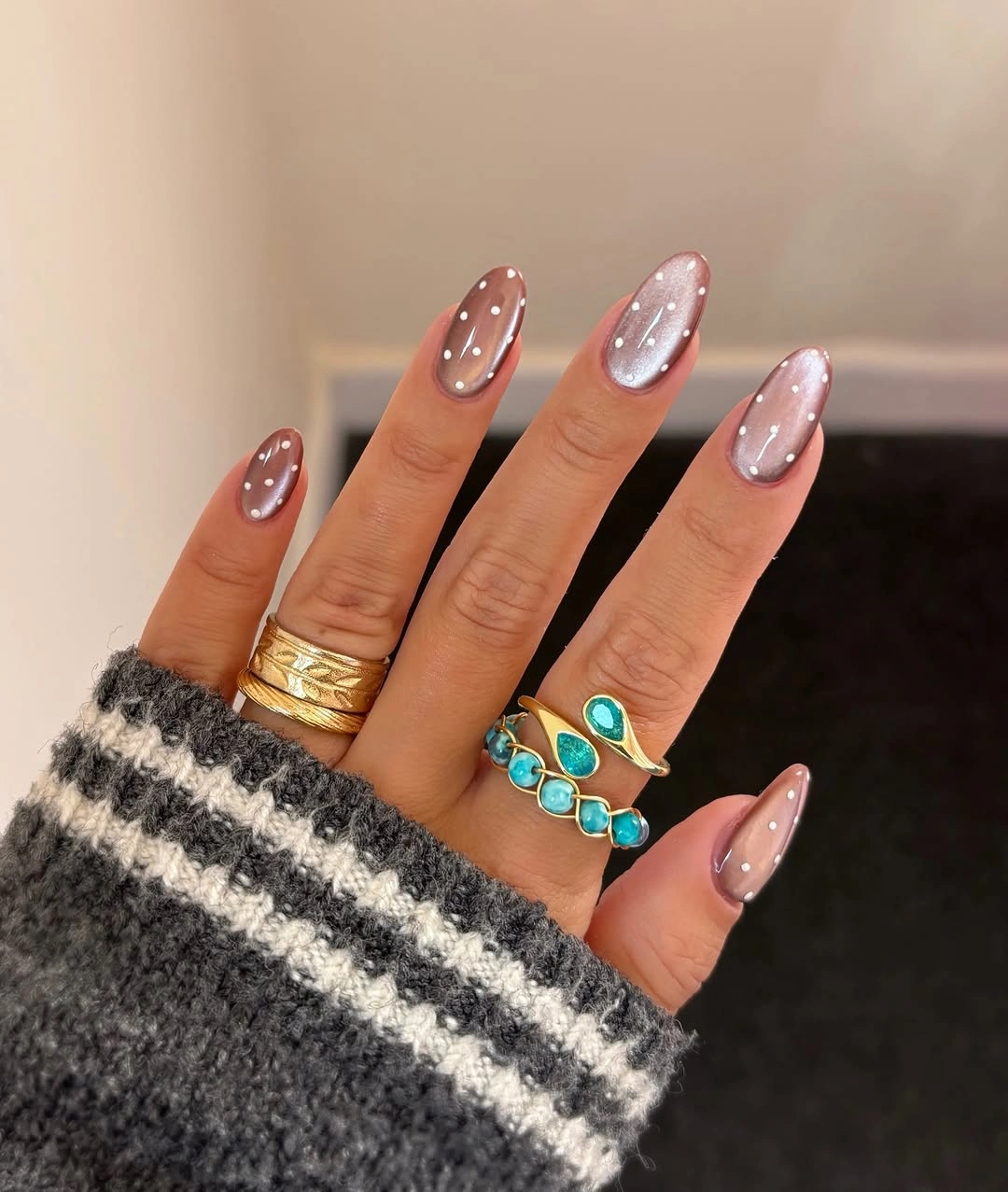 November nails colors 2026 Soft Taupe Pearl Dot Nails