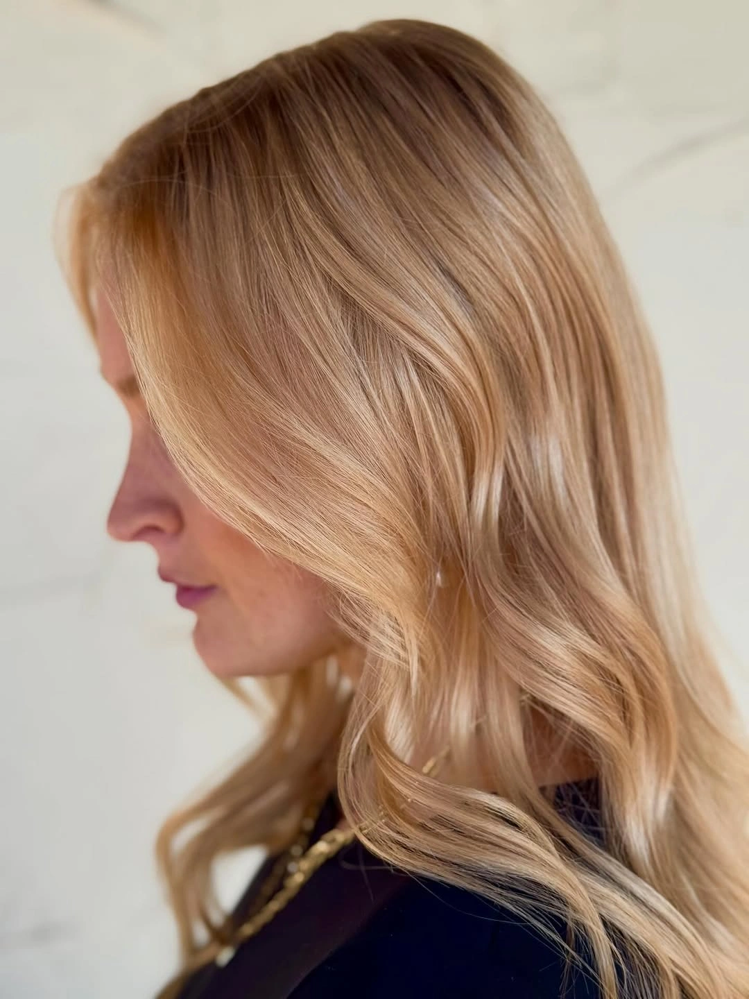strawberry blond hair color Muted Strawberry Beige With Soft Waves
