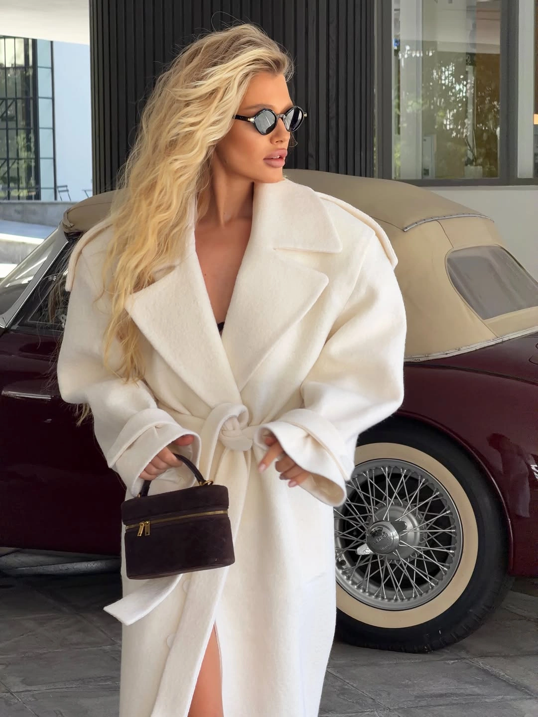 trendy outfits for women over 30 2027 elegant white coat outfit