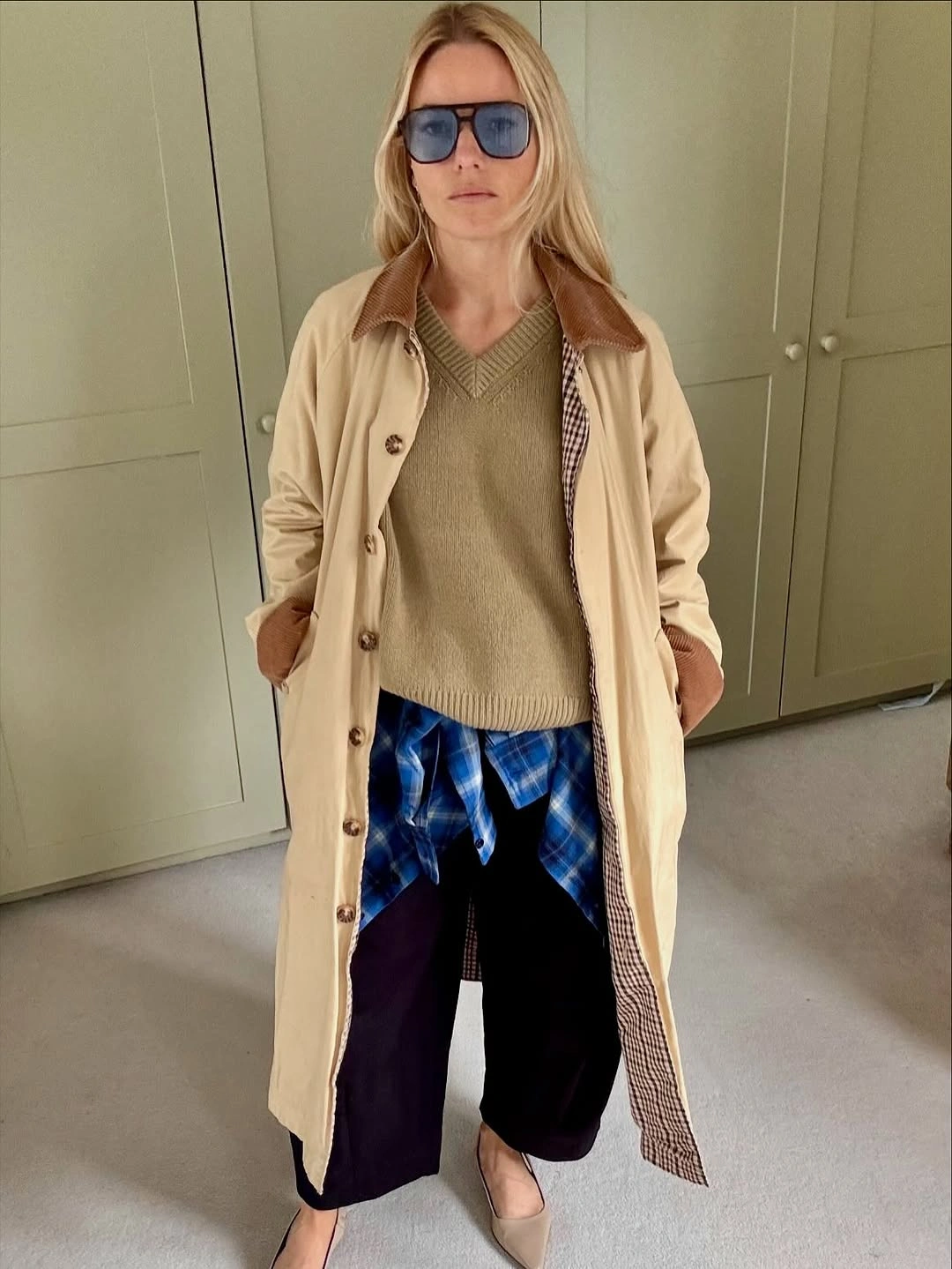 trendy outfits for women over 40 2027 - Soft Neutrals With Relaxed Layering