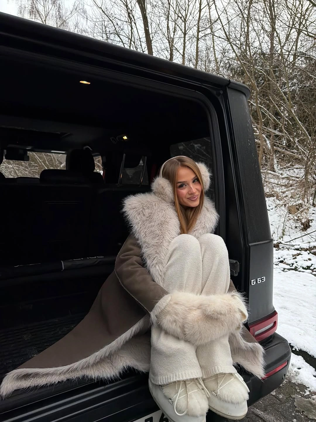 winter NYC outfits Soft Taupe Fur With Winter Whites