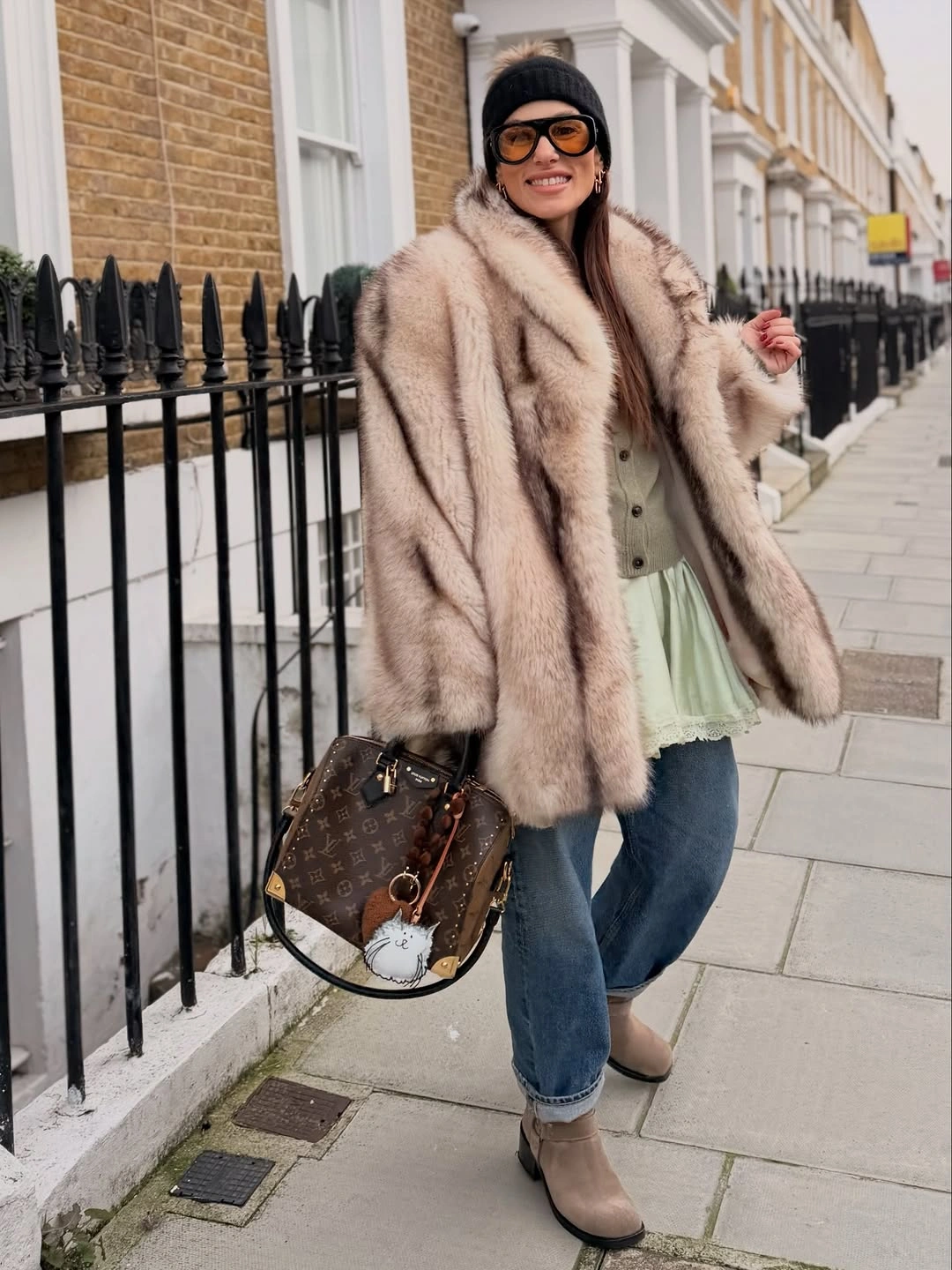 winter outfit for plus size women Soft Neutrals With A Luxe Finish