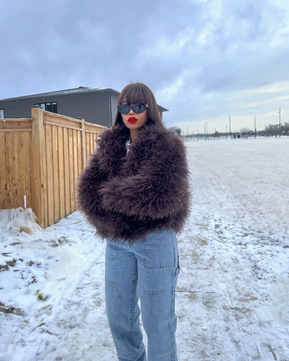 winter outfit for plus size women Faux Fur And Cargo Denim