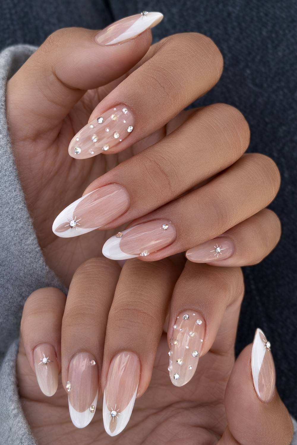 Rhinestone Starburst French Tip Almonds Rhinestone Starburst French Tip Almonds — Winter French Tip Nails