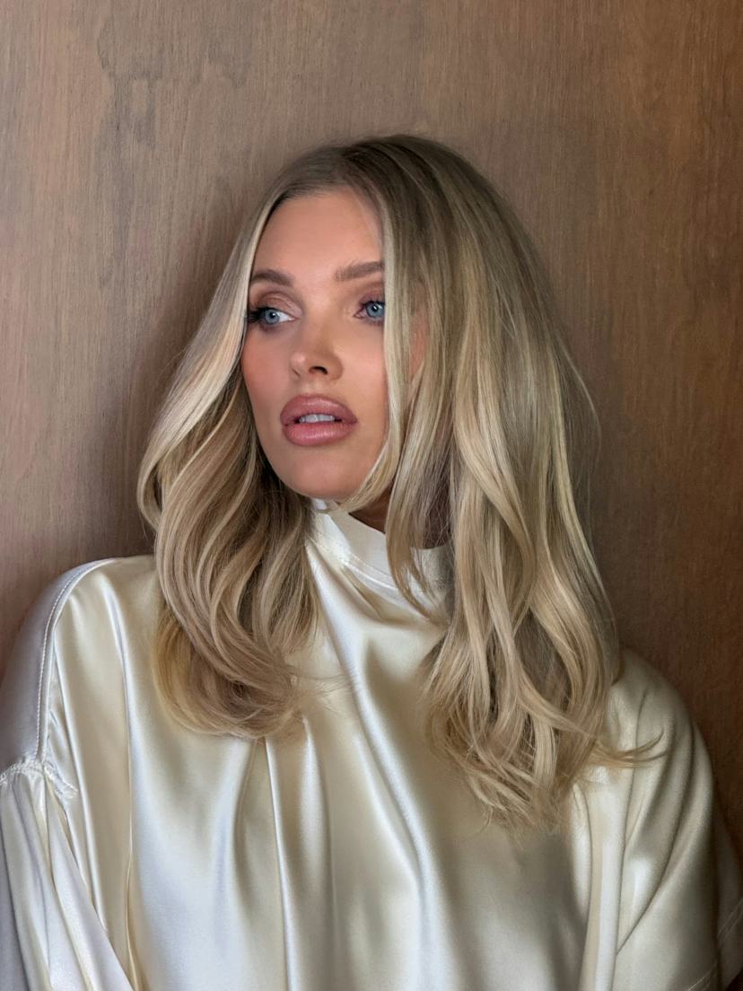 Platinum Lob With Soft Waves Platinum Lob With Soft Waves — Medium Length Winter Haircuts