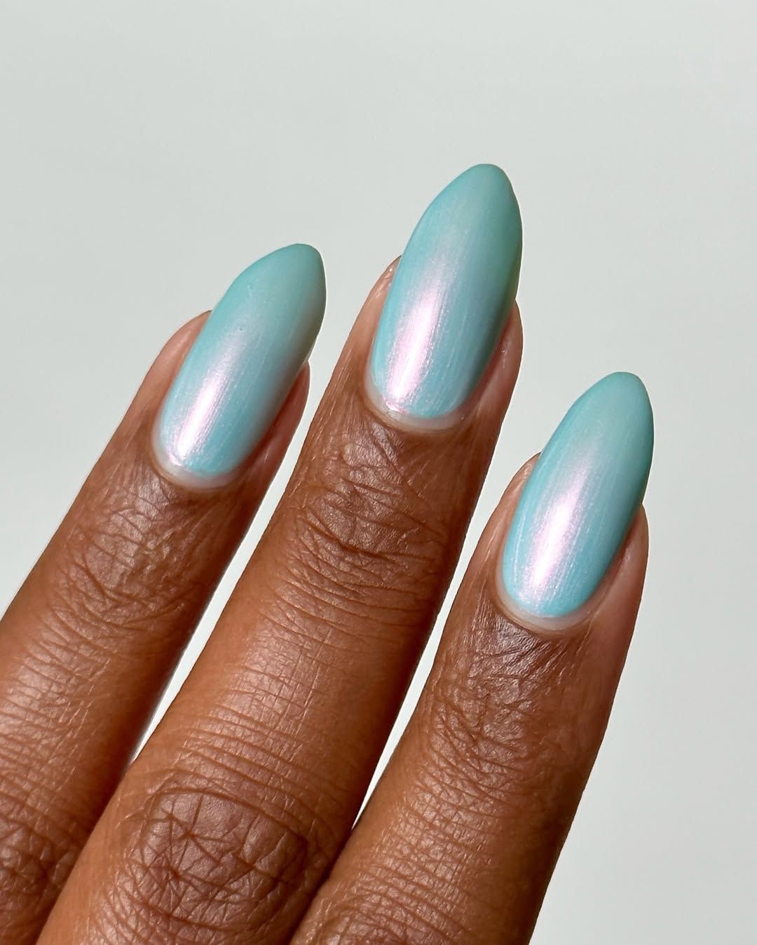 Light Aqua Blue Pearlescent Shimmer Oval Nails — Icy Blue Nails