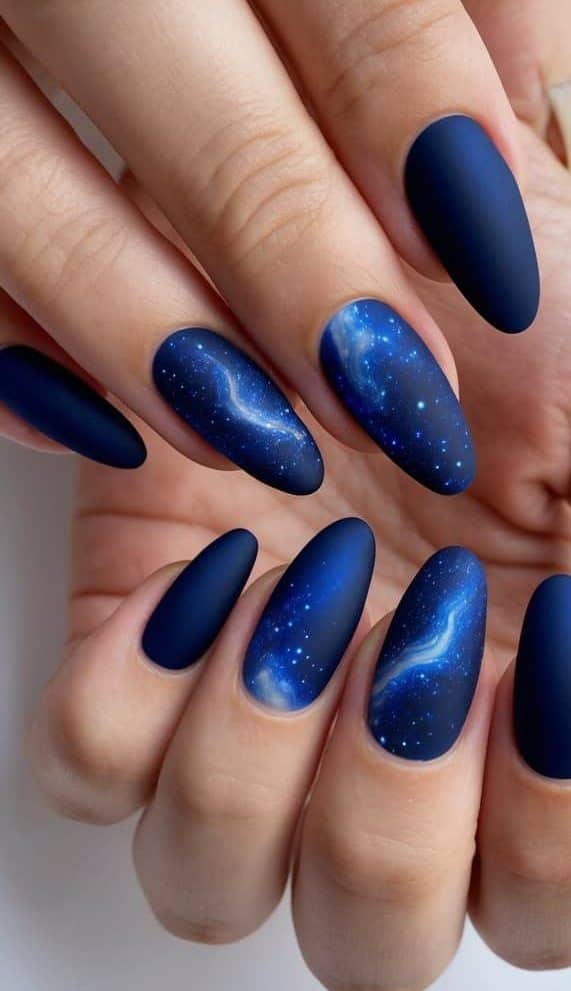 Deep Navy Matte Galaxy Nails Deep Navy Matte Galaxy Nails — Winter Matte Nails