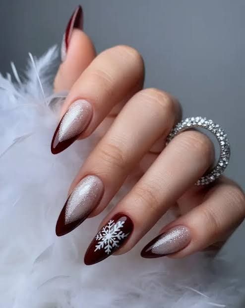 Glossy With Glitter Visual Idea Glossy With Glitter Visual Idea — Winter Gel Nail Colors