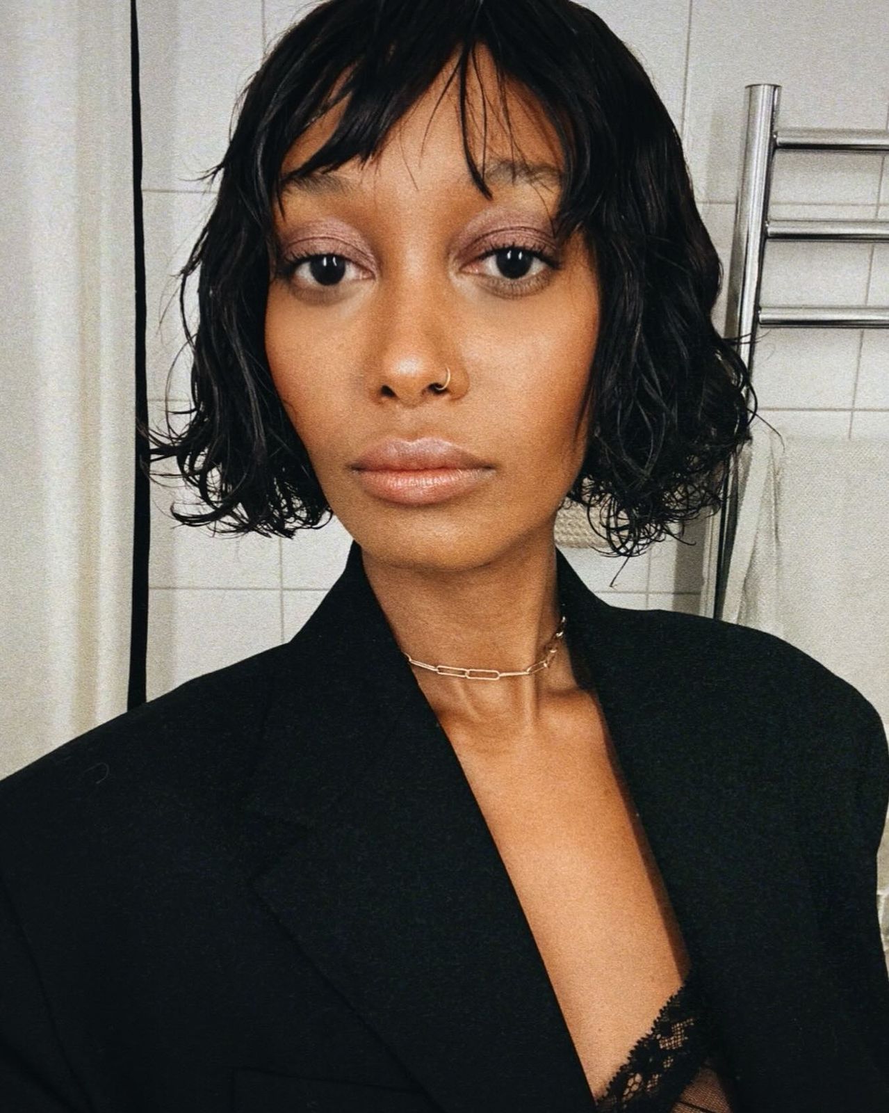 Dark Brown Bob With Soft Waves Dark Brown Bob With Soft Waves — Winter Hairstyles for Short Hair
