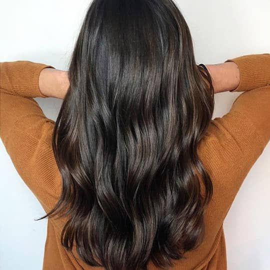 Collarbone Lob With Caramel Highlights Collarbone Lob With Caramel Highlights — Dark Chocolate Brown Hair