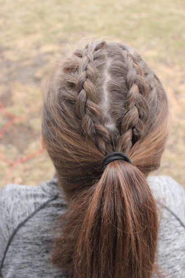 Visual Idea — A Back View Shows A Thick Visual Idea — A Back View Shows A Thick — Winter Hairstyles for School