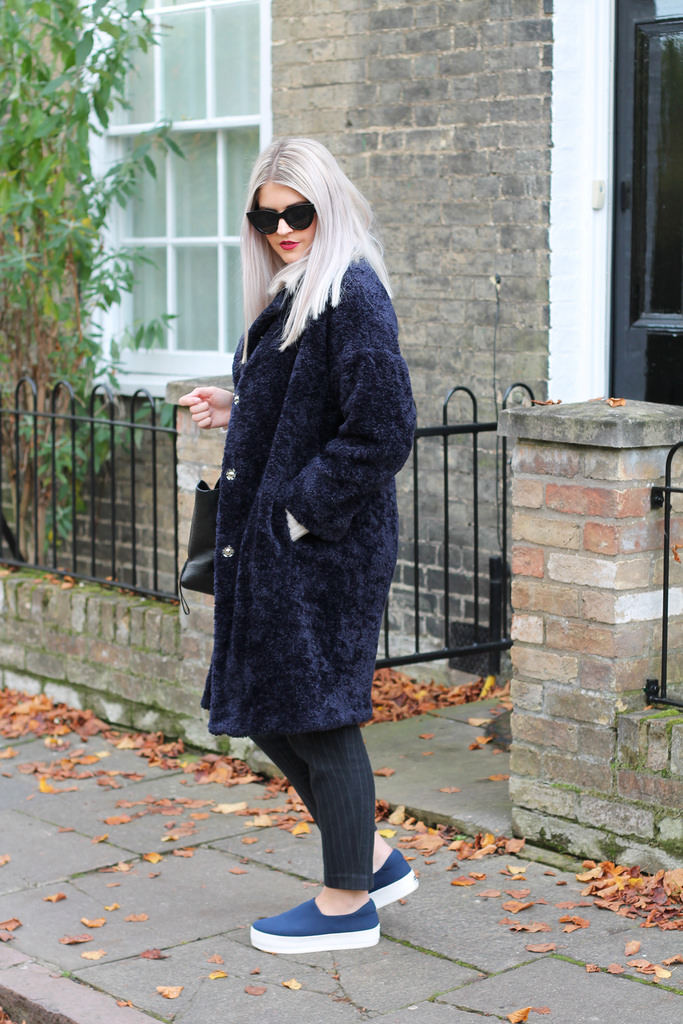 Casual Outfit Idea — Teddy Coat Outfits