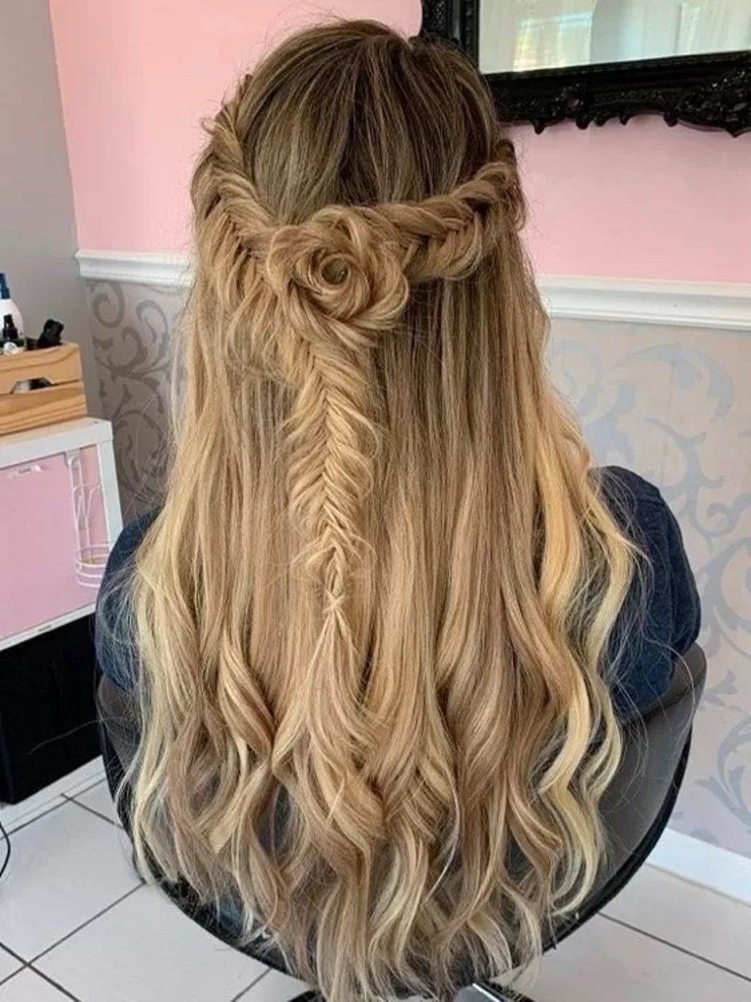 Blonde Crown-Like Braid Fishtail Detail Blonde Crown-Like Braid Fishtail Detail — Winter Half Up Half Down Hairstyles