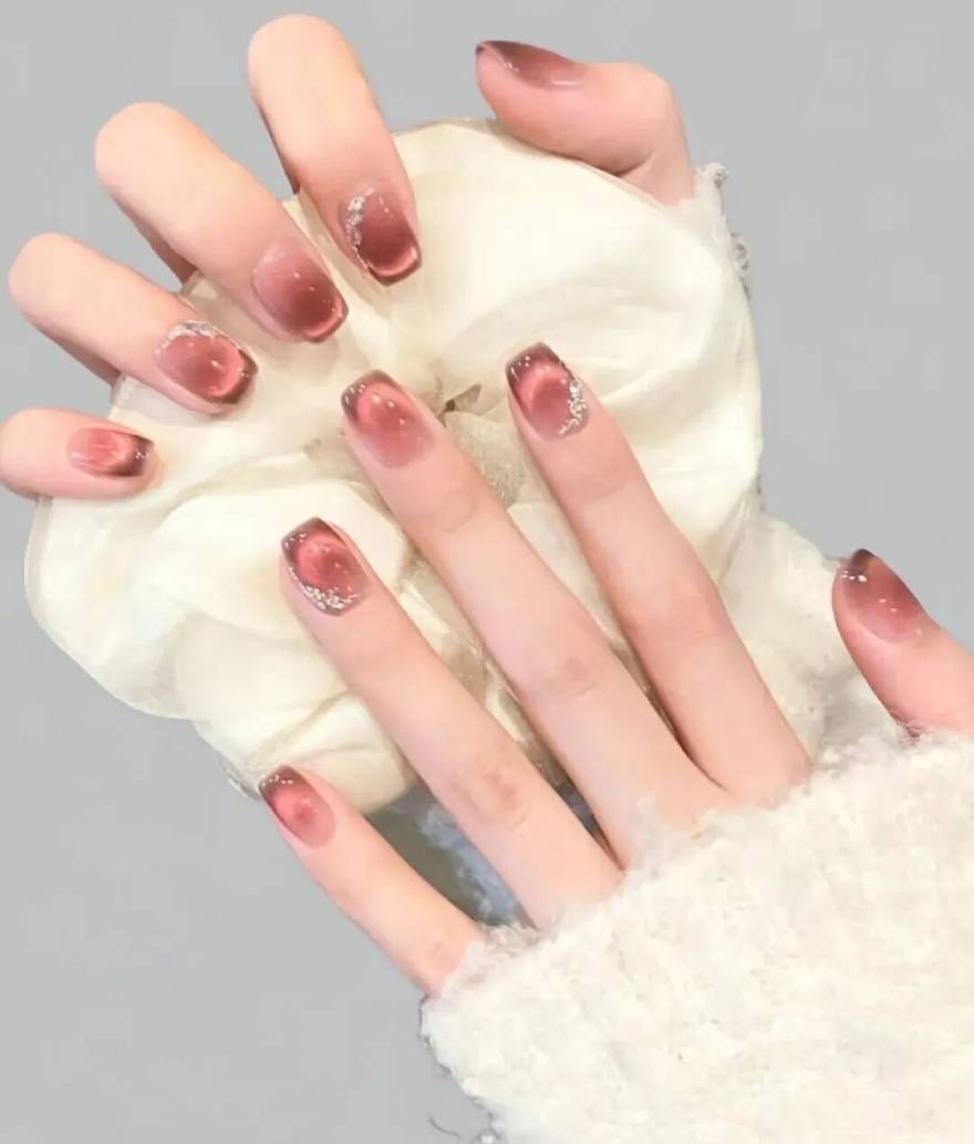 Pink to Brown Cat-Eye Gradient Squovals Pink to Brown Cat-Eye Gradient Squovals — Winter Squoval Nails