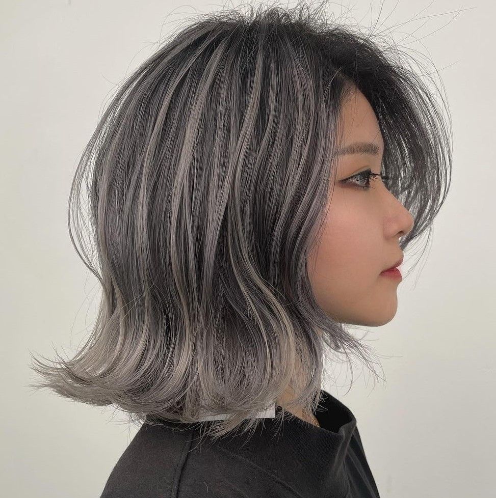 Gray Color Transition Bob Gray Color Transition Bob — Winter Hair Colors for Gray Hair