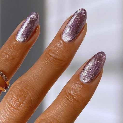 Deep Metallic Red Velvet Cat Eye — Velvet Nails