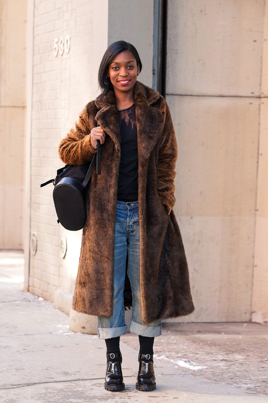 Casual Street Style Outfit Idea — Teddy Coat Outfits
