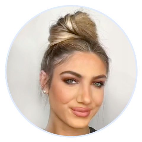 Ash Blonde Twisted Half-Updo With Curls Ash Blonde Twisted Half-Updo With Curls — Easy Winter Hairstyles