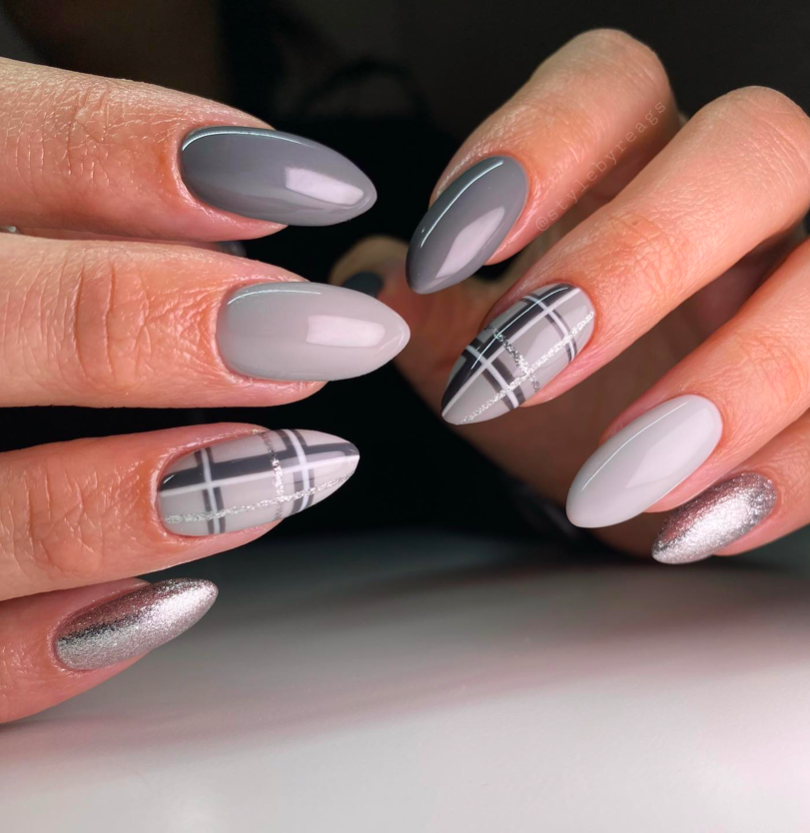 Gray Plaid Accent Almond Nails Gray Plaid Accent Almond Nails — Winter Gray Nails