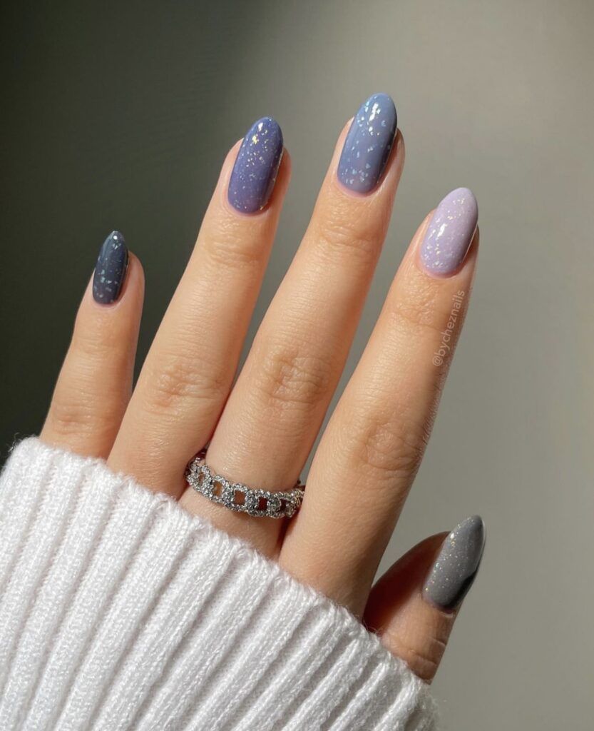 Shimmer Glitter Visual Idea Shimmer Glitter Visual Idea — Short Winter Nails