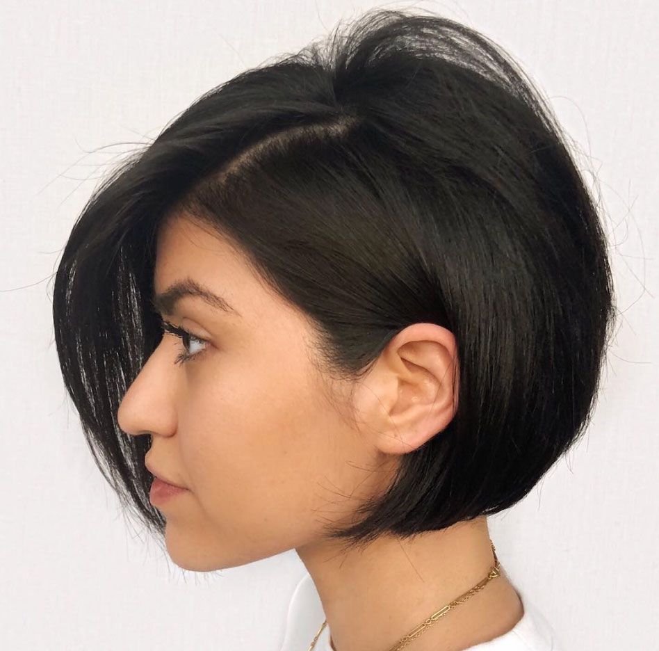 Tucked Under Chin Bob Dark Brown Tucked Under Chin Bob Dark Brown — Short Winter Haircuts