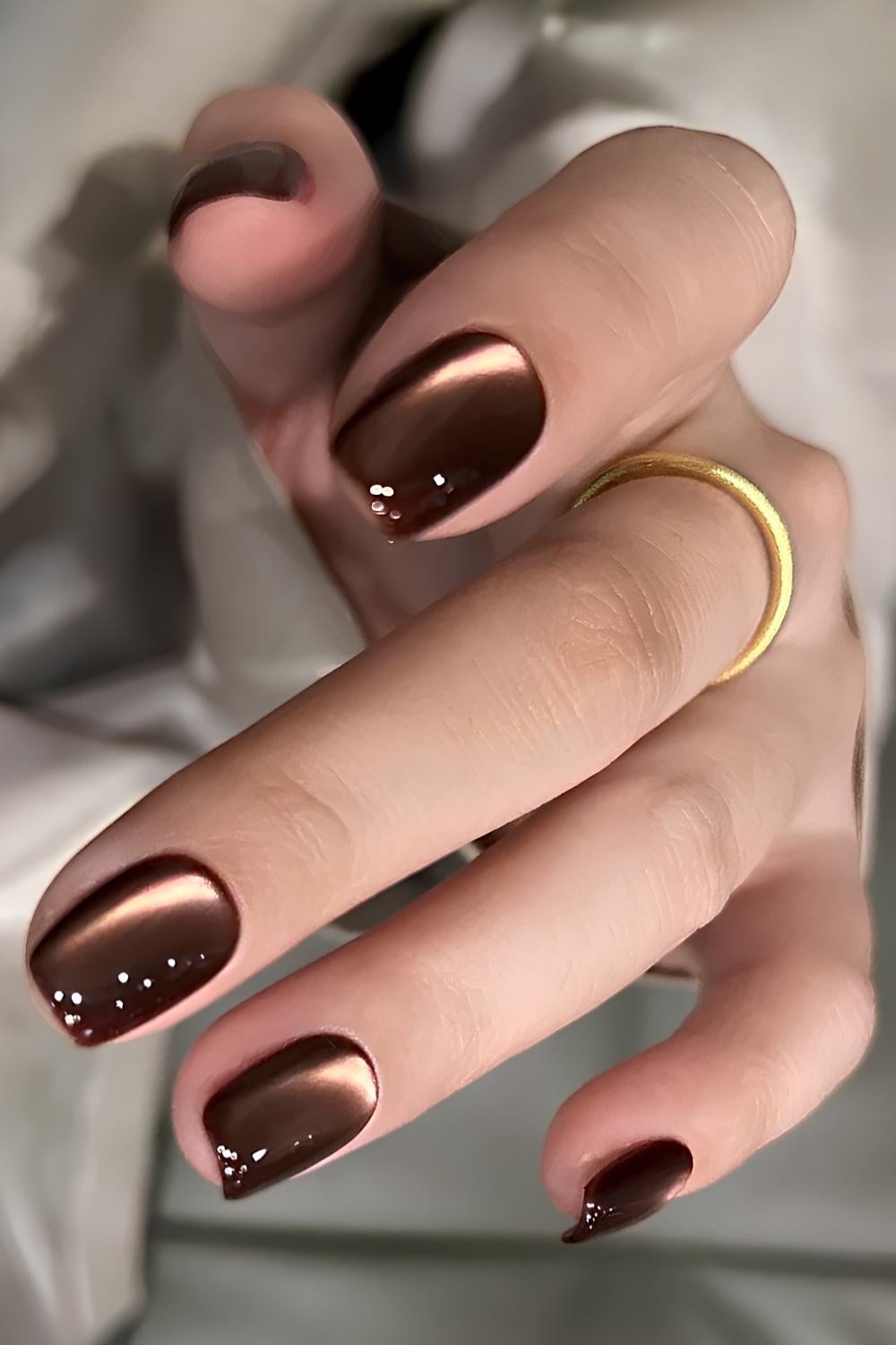 Warm Brown Cat Eye with Dot Accents — Winter Cat Eye Nails