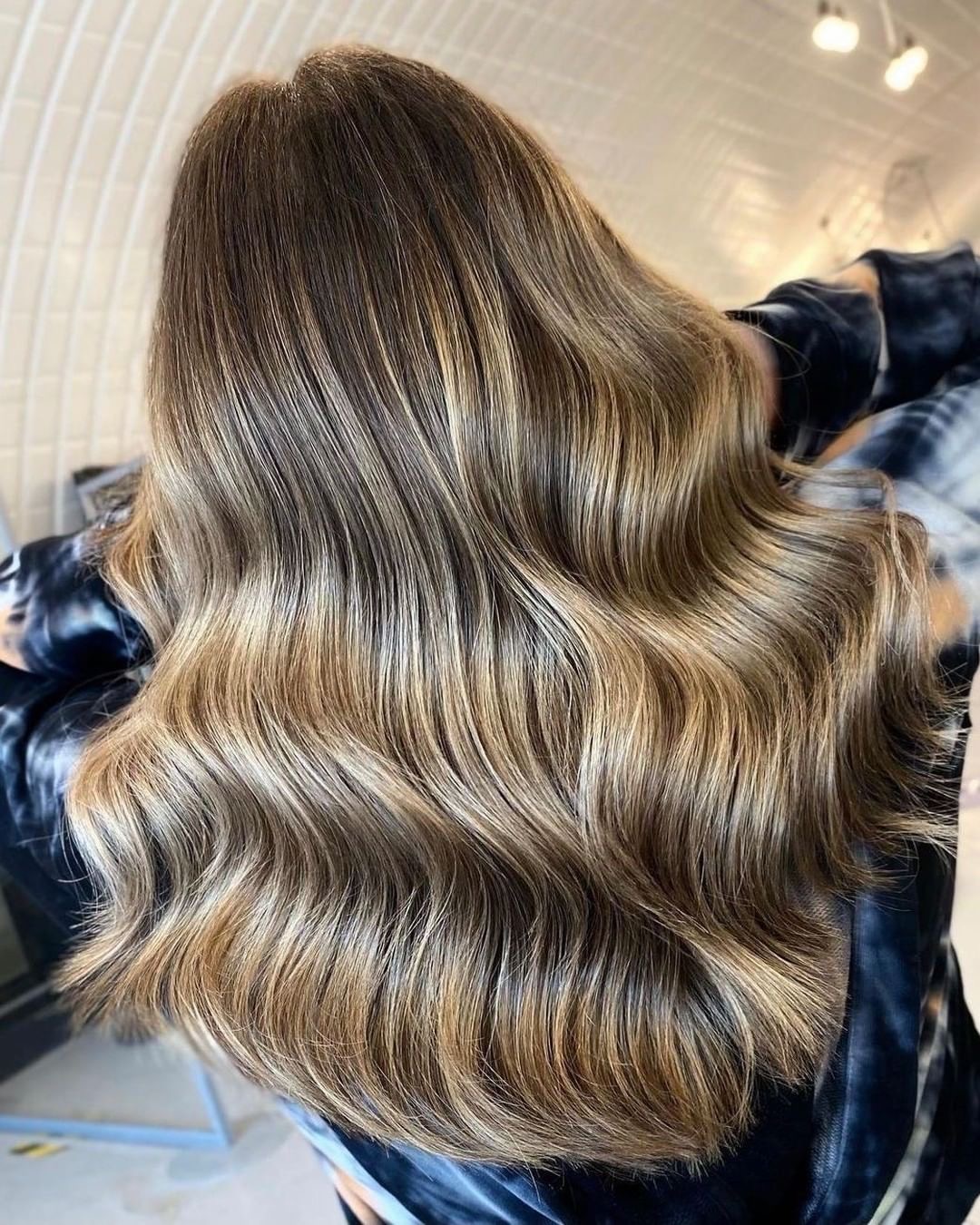 Seamless Golden Blonde Balayage on Dark Brown Seamless Golden Blonde Balayage on Dark Brown — Winter Balayage