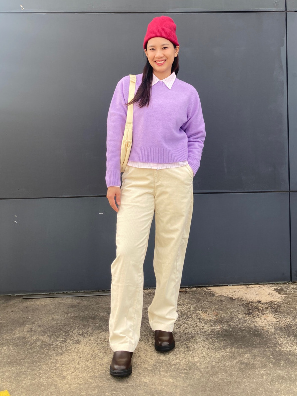 Pop of Color: Red Beanie with Lavender Sweater and Cream Pants Pop of Color: Red Beanie with Lavender Sweater and Cream Pants — Beanie Outfits