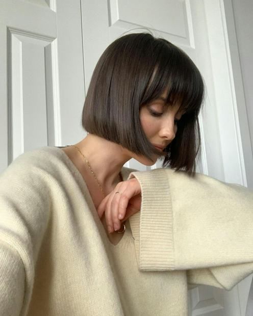Sleek Blunt Bob With Blunt Bangs Sleek Blunt Bob With Blunt Bangs — Winter Haircuts for Thin Hair