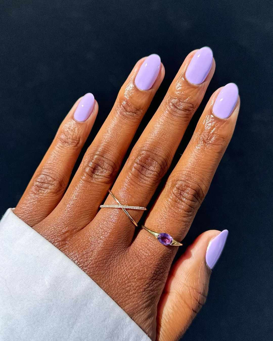 Light Pastel Purple Glossy Medium Oval Nails Light Pastel Purple Glossy Medium Oval Nails — Winter Nail Colors for Dark Skin