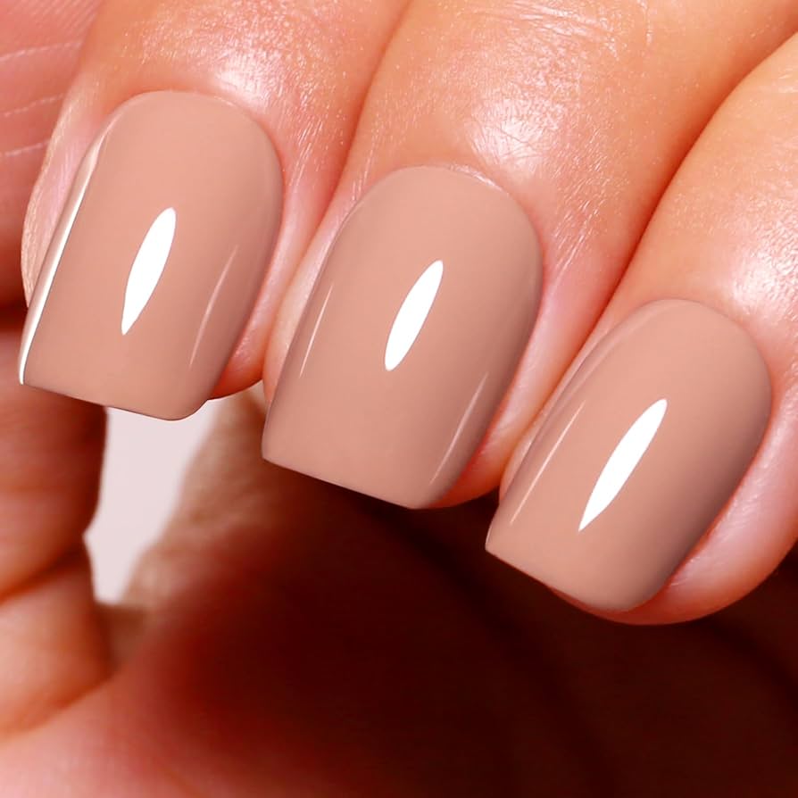 Short Square Solid Medium Nude Glossy Short Square Solid Medium Nude Glossy — Winter Nude Nails