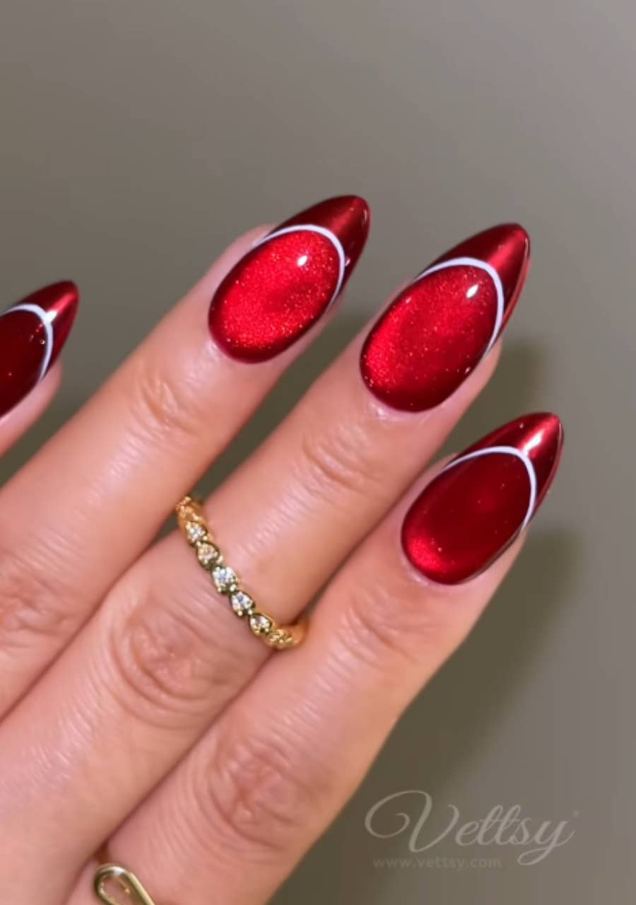 Deep Red Chrome Cat-Eye Stiletto Nails Deep Red Chrome Cat-Eye Stiletto Nails — Classy Winter Nails