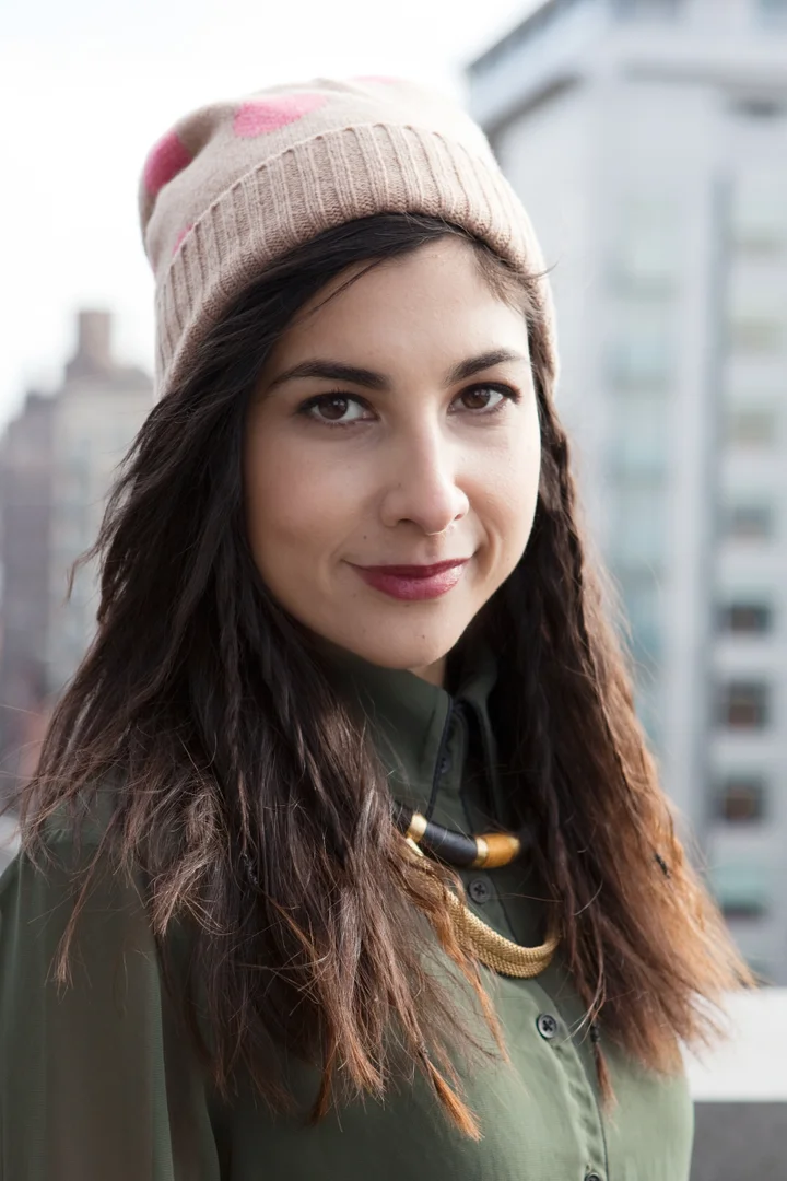 Mid-Back Visual Idea Mid-Back Visual Idea — Winter Hat Hairstyles