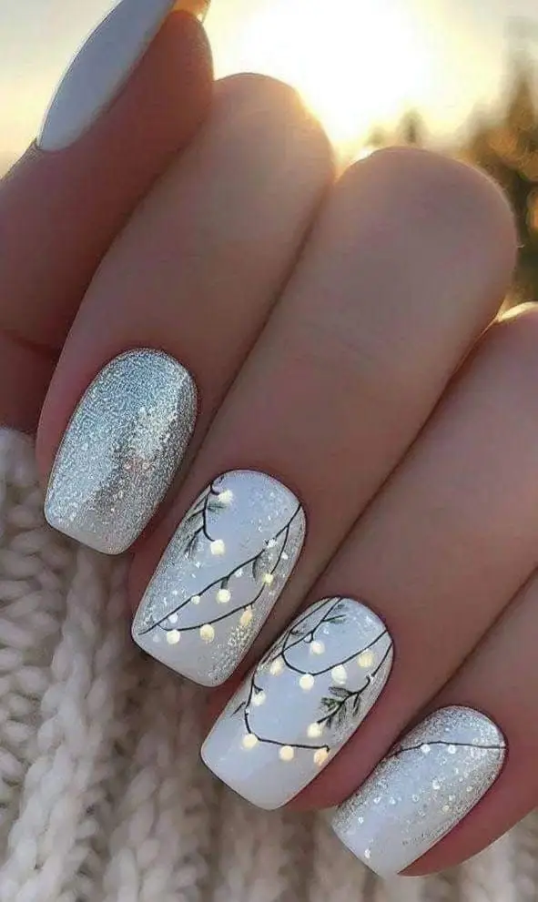Short Square White String Light Pine Nails Short Square White String Light Pine Nails — Winter Wedding Nails